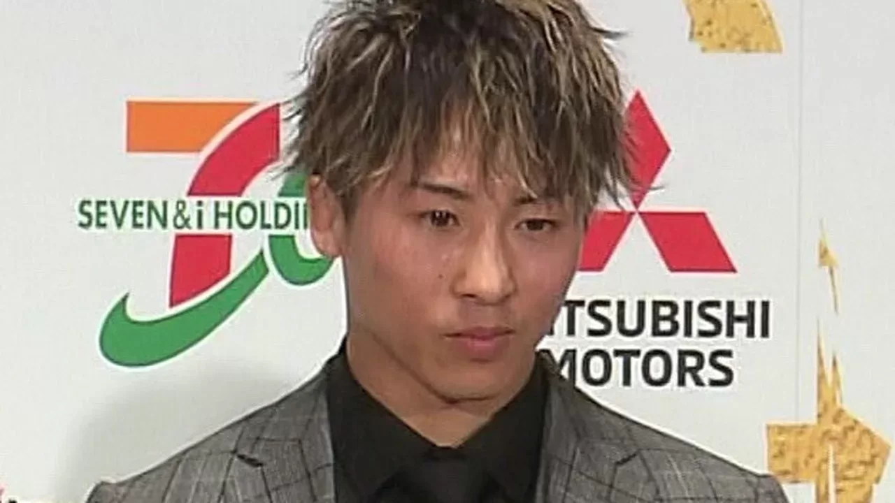 Naoya Inoue, campeón indiscutido del peso supergallo