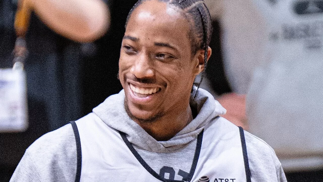 DeMar DeRozan durante un partido de la NBA