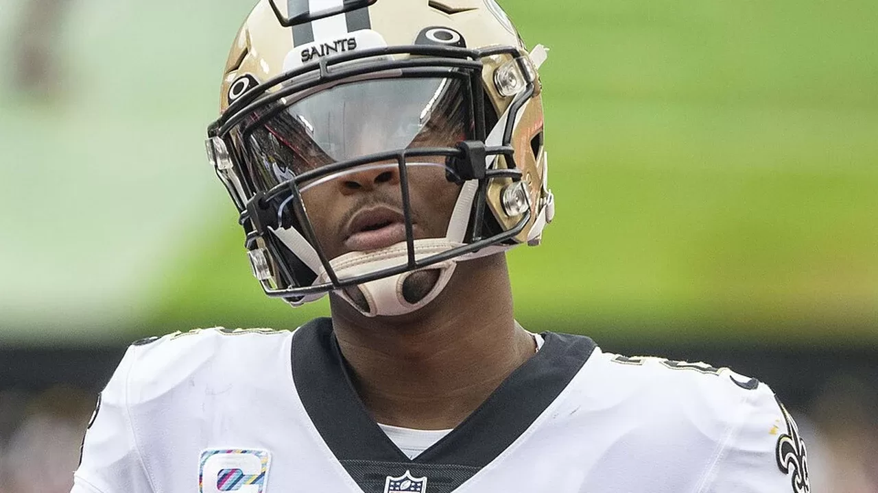Jameis Winston con la camiseta de los New Orleans Saints en 2021