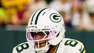 Josh Jacobs, corredor de los Green Bay Packers, durante un partido de la NFL